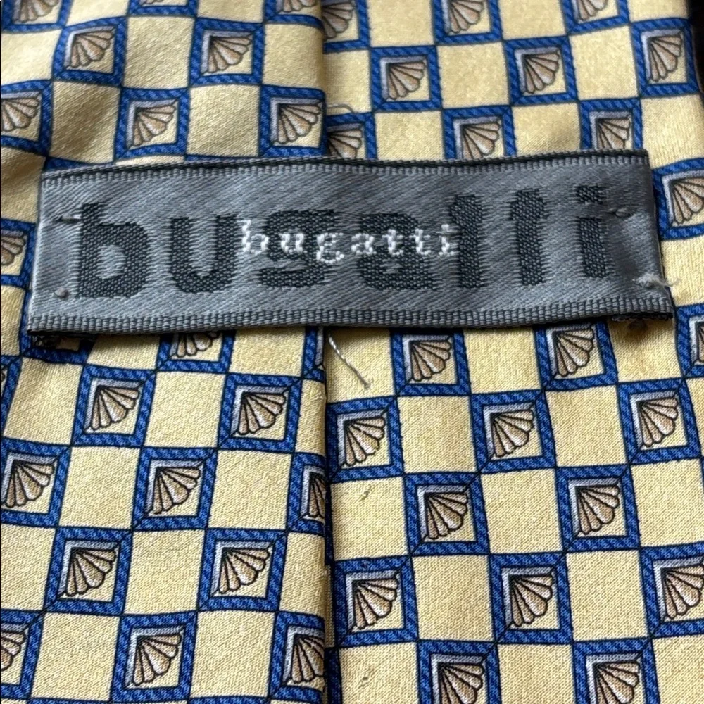 Bugatti Mens Neck Tie -‎ Geometric, Formal, Preppy, Made In Italy